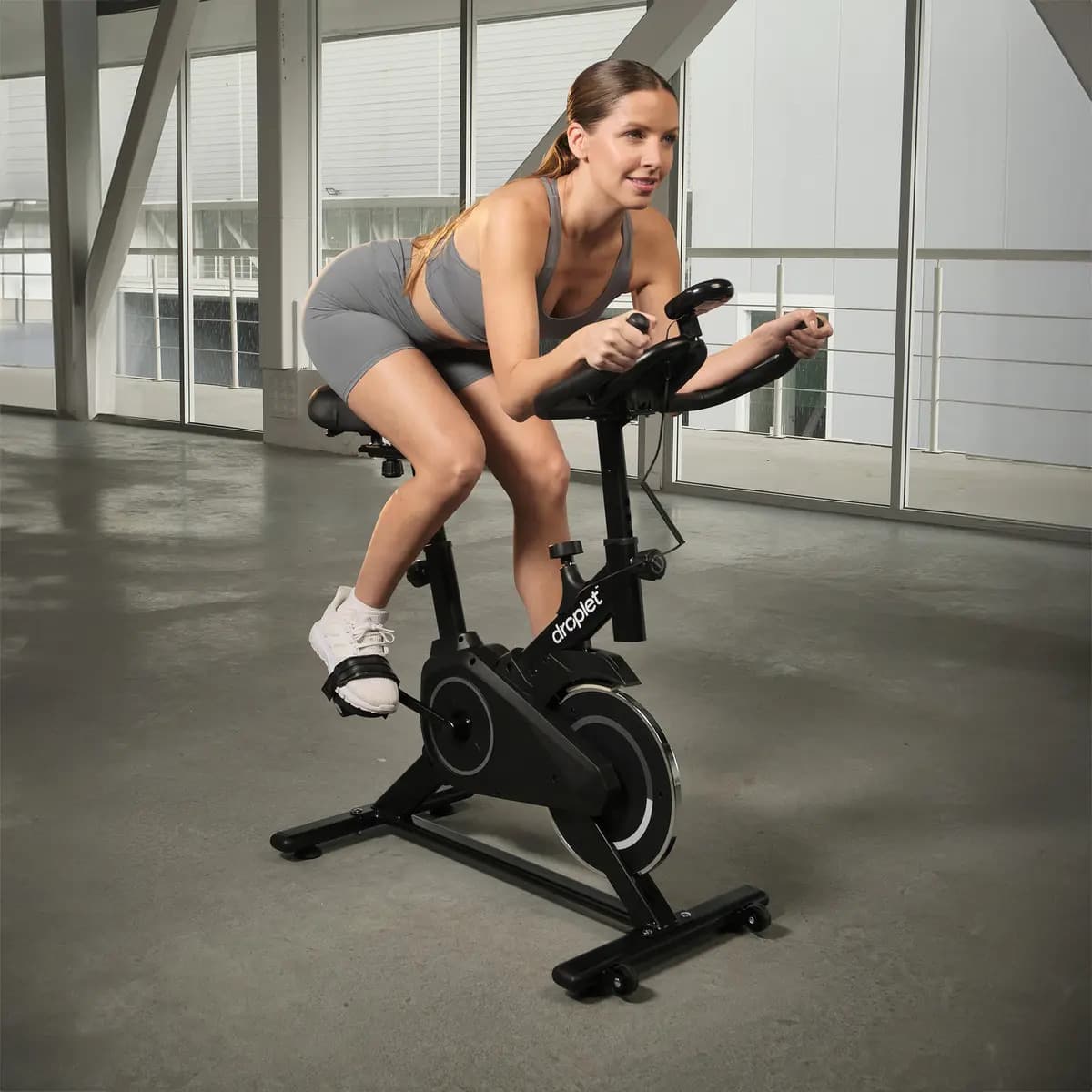 Bicicleta Spinning Droplet SP4plus 4kg Bluetooth Negro Resistencia Ajustable